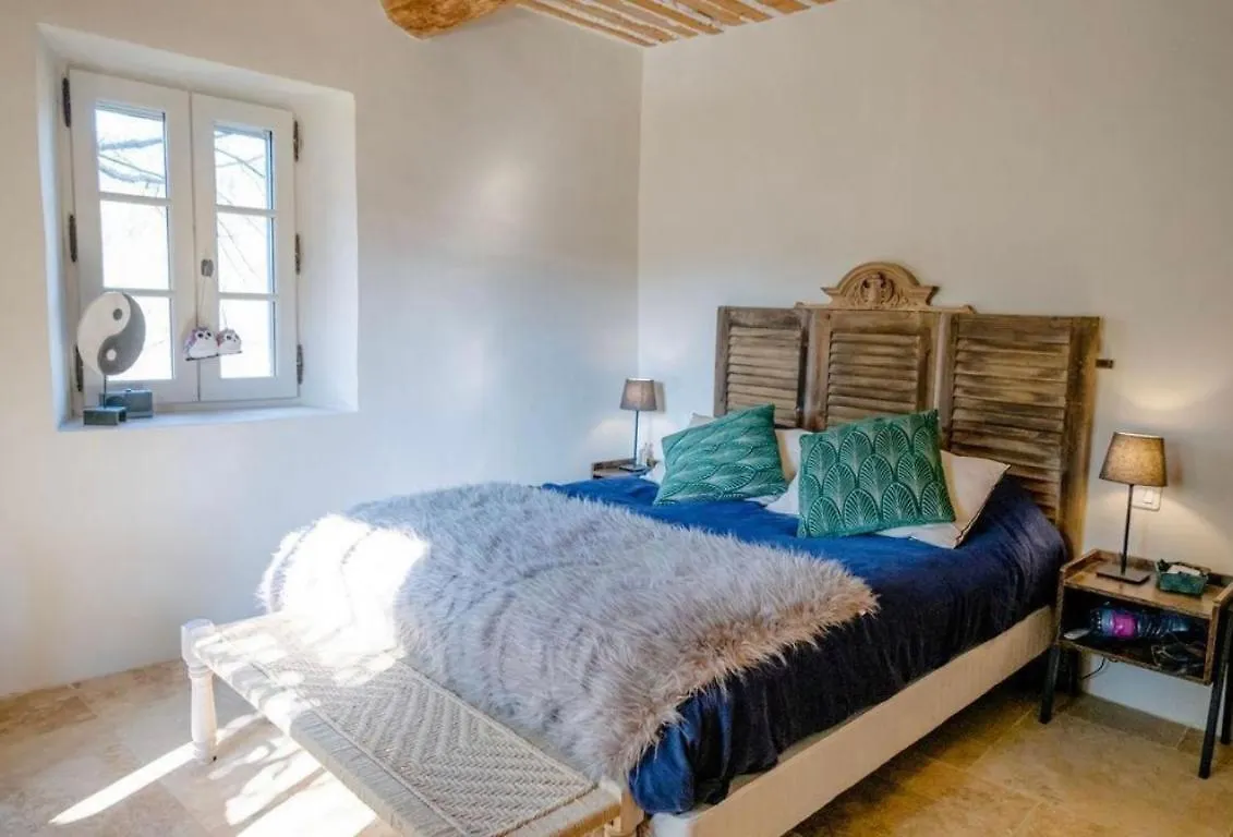 Holiday home Mas Des Gemeaux Villa Menerbes