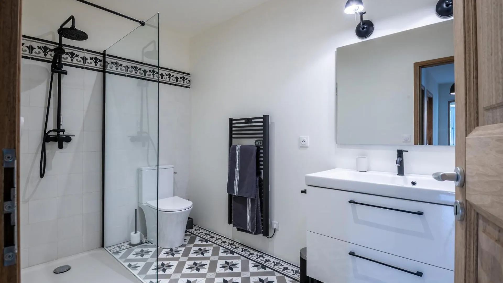 Holiday home Mas Des Gemeaux Villa Menerbes